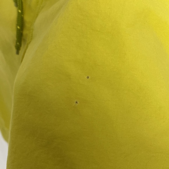 Tommy Bahama short, board, swim, men’s trunks colour chartreuse! Size S - Picture 17 of 17